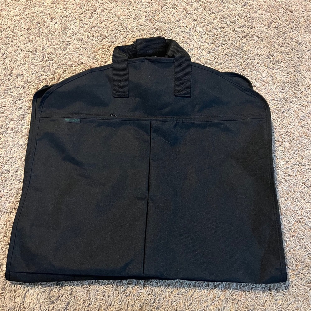 WallyBags 40‎ Inch Garment Bag with WallyLock Hanger Clamp Black Travel Suit Bag